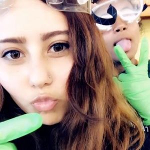 Meet your Posher, Andrea